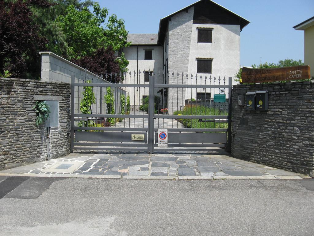 La Bottega Del Falegname Vanzaghello Extérieur photo