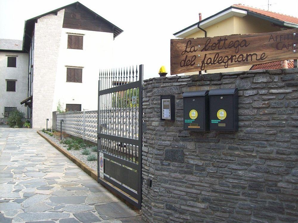La Bottega Del Falegname Vanzaghello Extérieur photo